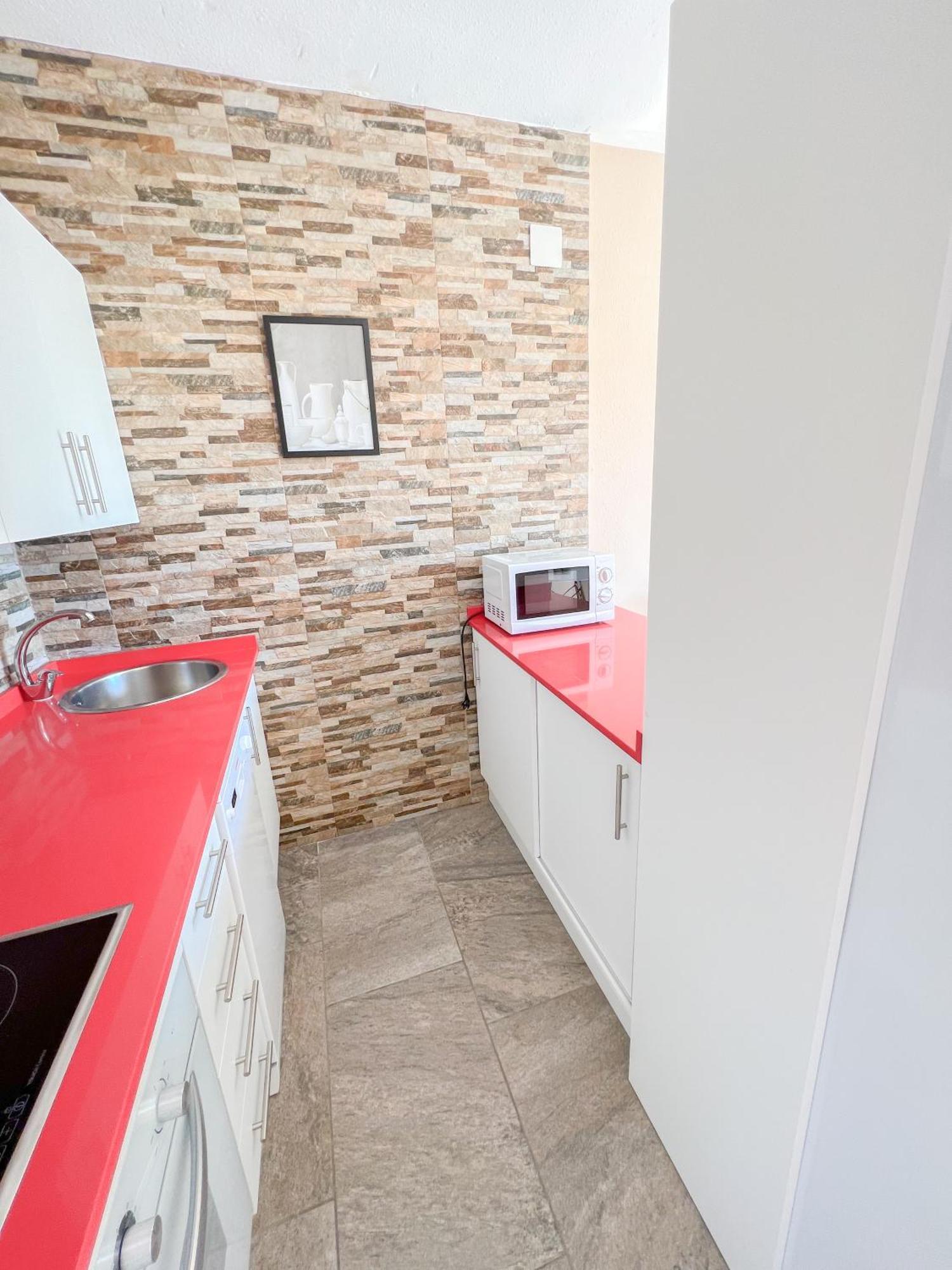 Cozy & Sunny Carihuela Park Apartment Torremolinos Exterior photo